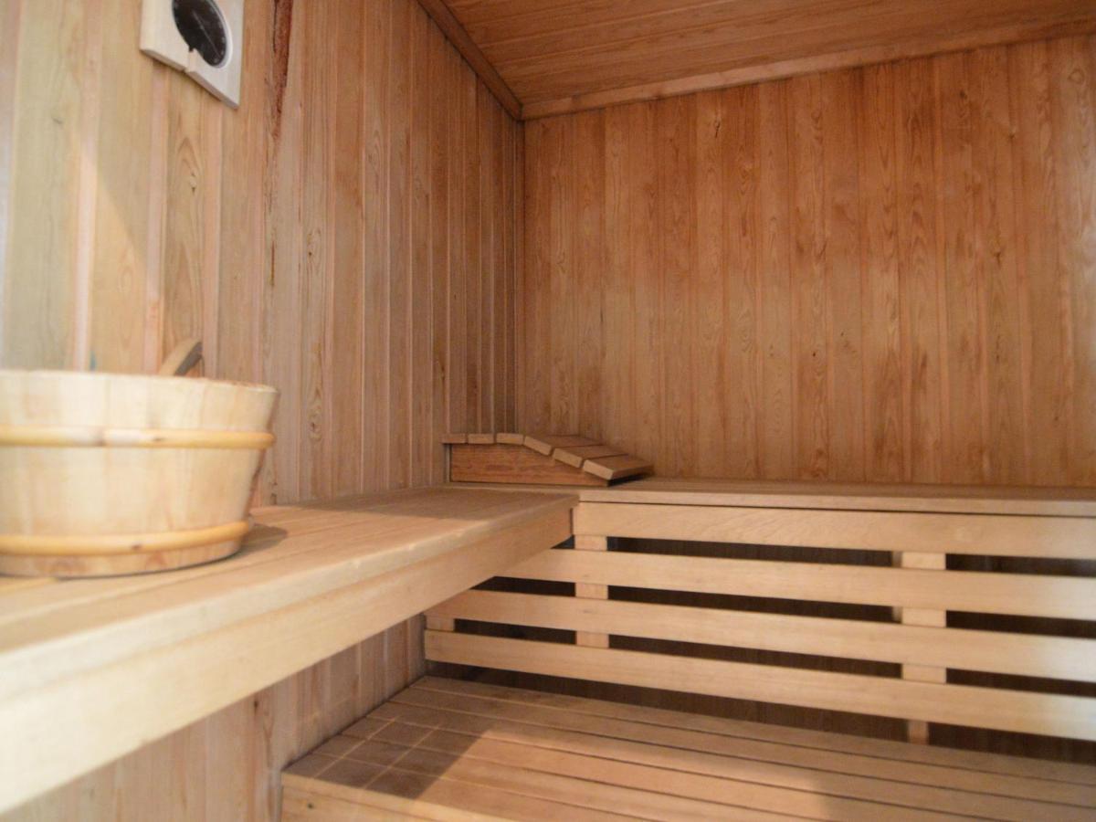 Holiday Home With Pool Sauna Lunteren Esterno foto