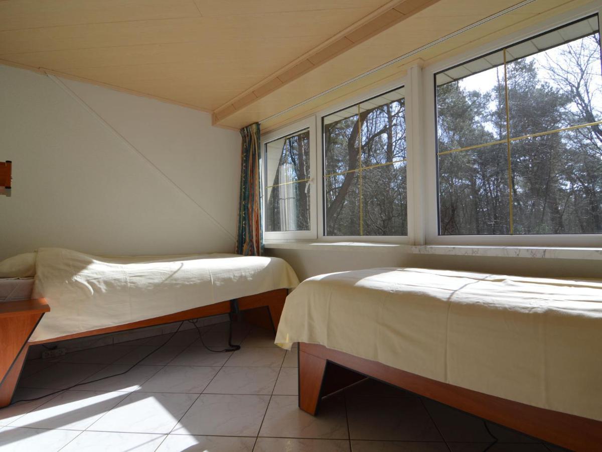 Holiday Home With Pool Sauna Lunteren Esterno foto
